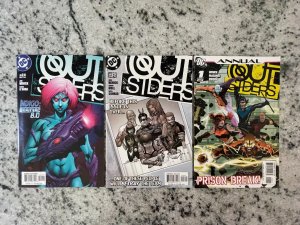 3 Outsiders DC Comic Books # Annual 1 + # 23 24 Batman Superman Flash 9 J854