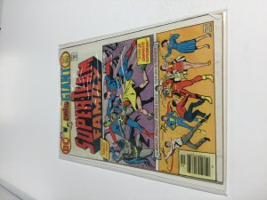 Super-Team Family #6 (1976) Very Good     (Vg01)