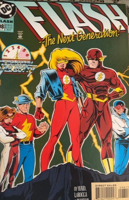 Mixed Lot of 6 Comics (See Description) The Flash, Green Lantern