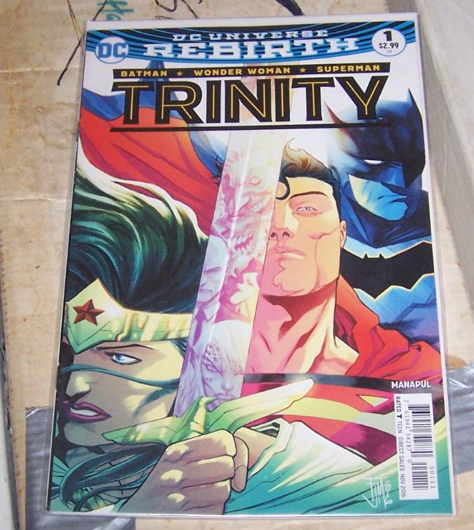 Trinity #1 (November 2016, DC) DC UNIVERSE REBIRTH BATMAN SUPERMAN WONDER WOMAN