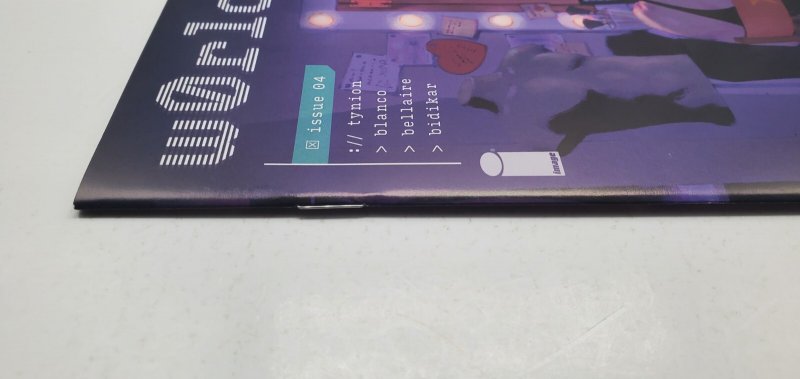 W0RLDTR33 #4 CVR A FIRST PRINT WP NM /MT