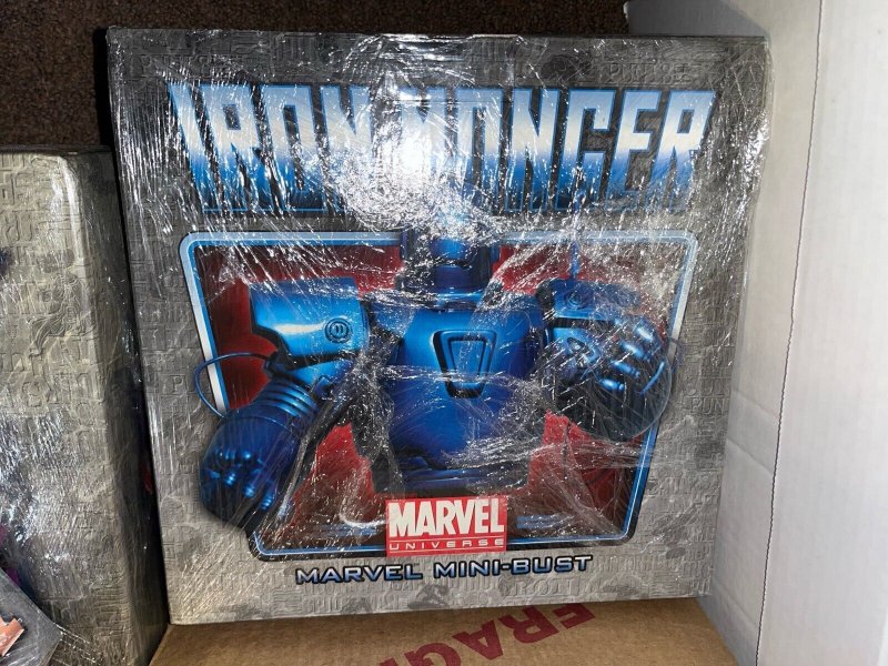 Bowen Designs Iron Monger Marvel Mini Bust, Limited to 1500