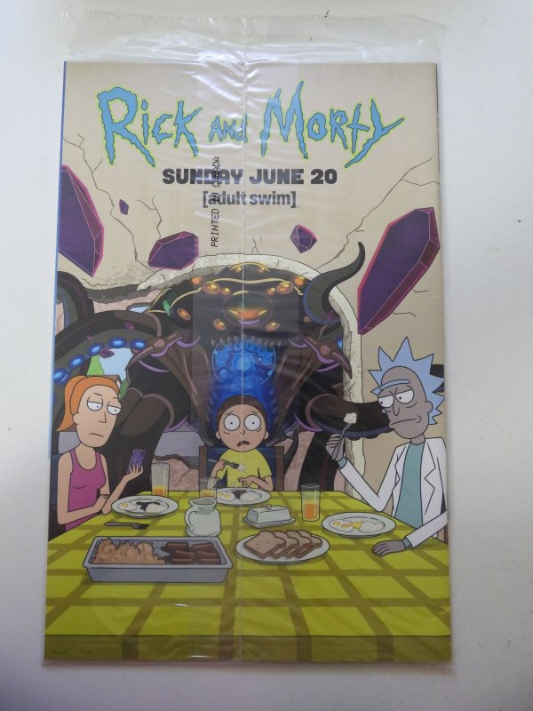 Batman/Fortnite: Zero Point #4 Mora Cover (2021) in Poly sealed bag