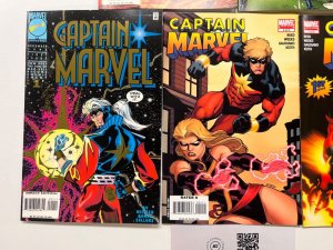 5 Captain Marvel Marvel Comic Books # 1 1 2 2 2 Avengers Defenders 11 JS42