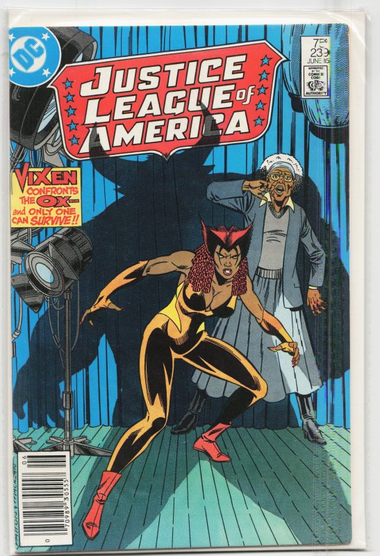 Justice League of America #239 (1985) Justice League [Key Issue]