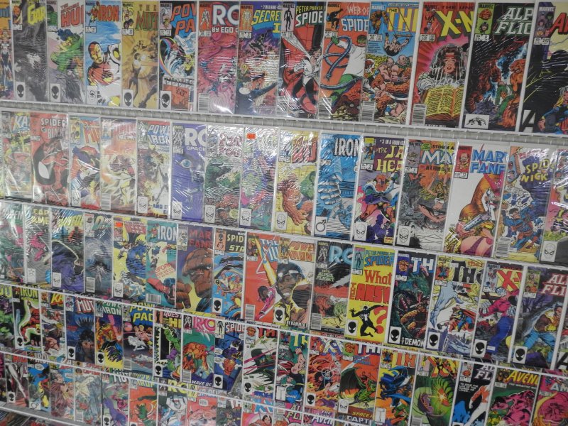 Huge Lot 150+ Comics W/ Avengers, Iron Man, Hulk, Cap+ Avg VF- Condition!