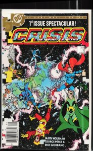 Dollar Comics: Crisis On Infinite Earths (2019) Crisis on Infinite Earths [Ke...