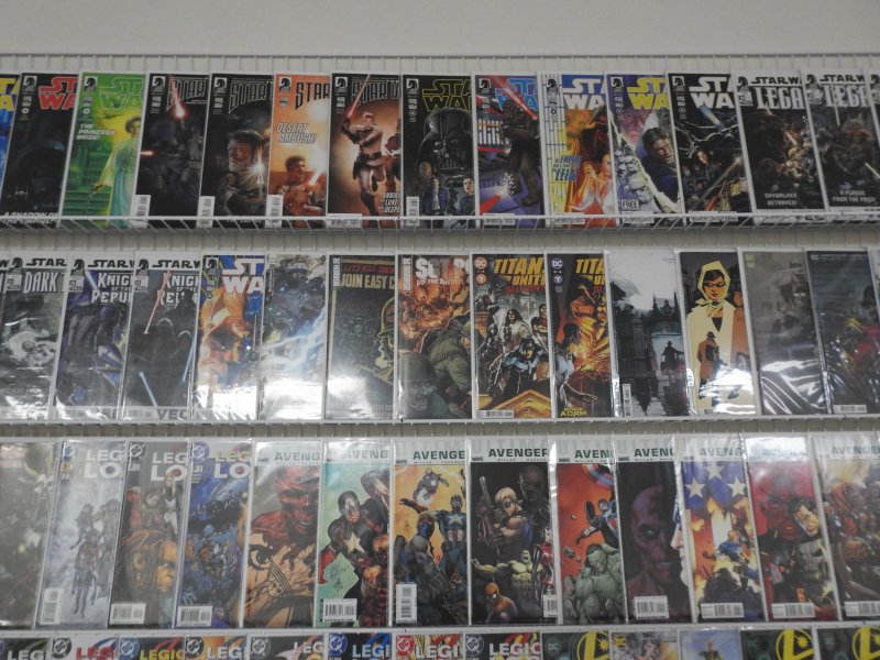 Huge Lot 130+ Comics W/ Star Wars, Ultimate Avengers, +More! Avg VF+