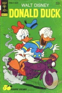 Donald Duck (1940 series)  #152, Fine- (Stock photo)