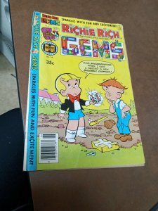 Richie Rich 5 Issue Bronze Age Harvey Comics Lot Run Set Collection