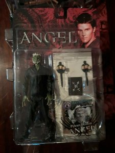 5X Diamond Select ANGEL 6  FIGURES Season 3 Fred Angel Darla Pylean Demon