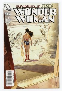 Wonder Woman #225 (1987 v2) Greg Rucka NM