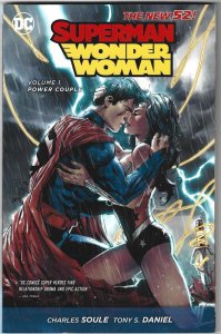 Superman/Wonder Woman: Power Couple (2014)