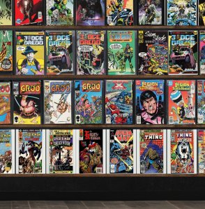 Huge Lot 150+ Comics with Marvel Team Up, Marvel Two In One, Gravel & More!