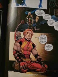 Green Arrow 1 A cover unread key issue inside pics see NM