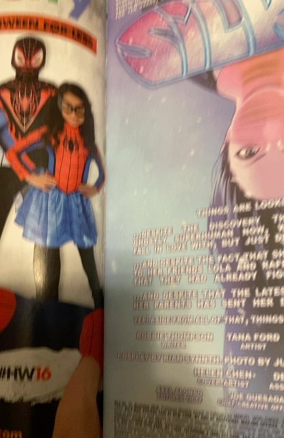 Silk #12 -Cosplay Variant Hard To Find VF