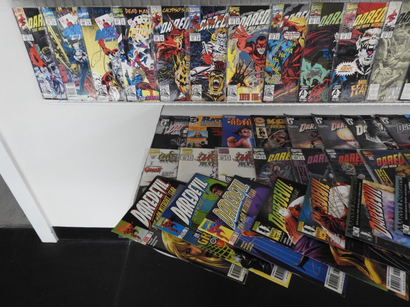 Huge Lot of 190+ Comics W/ Daredevil, Elektra +More! Avg FN+ Condition!
