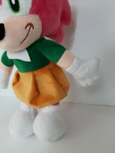 Super Sonic The Hedgehog AMY ROSE Plush Doll  W/Suction Cup 10” NWOT 