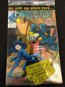 GI Joe Starring Snake Eyes & Ninja Force #138 BAGGED WITH TRADING CARD NEVER REA