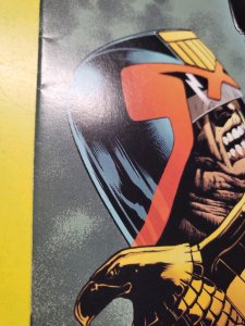 Judge Dredd Versus Aliens Incubus #1 And #4 2003 Dark Horse Comics