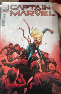 Captain Marvel #32 Garbett Cover (2021) Captain Marvel 