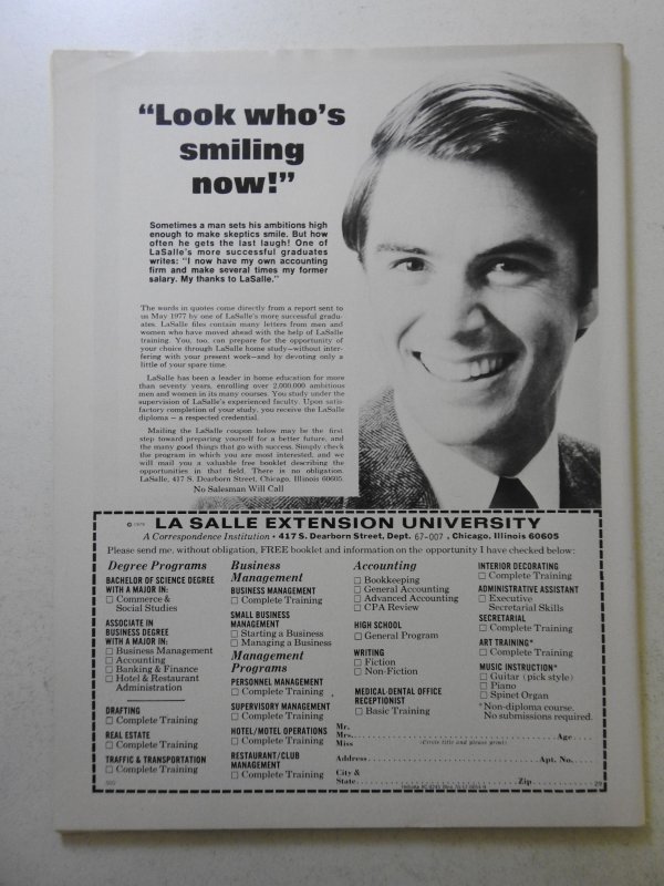 Marvel Preview #18 (1979) Featuring Starlord! Beautiful VF-NM Condition!