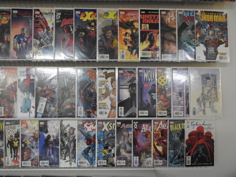 Huge Lot 160+ Comics W/X-Men, Black Panther, Avengers+ Avg VF+ Condition!!