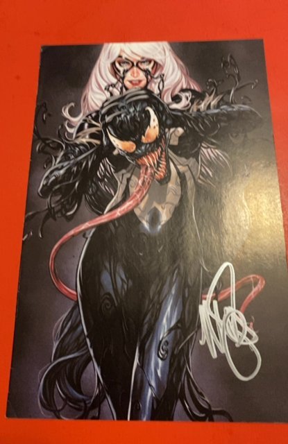 Black Cat #2 Antivenom virgin variant signed by Brooks