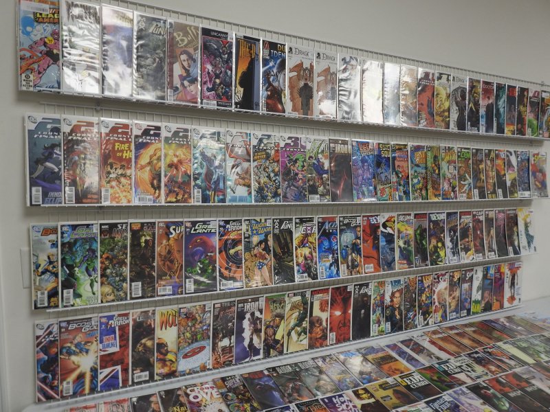 Huge Lot 150+ Comics W/ Green Lantern, Batman, New X-Men, +More AVG VF-