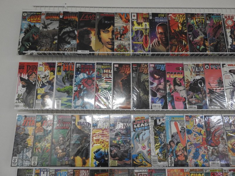 Huge Lot 140+ Comics W/ Wolverine, Batman, Hulk, +More! Avg VF Condition!