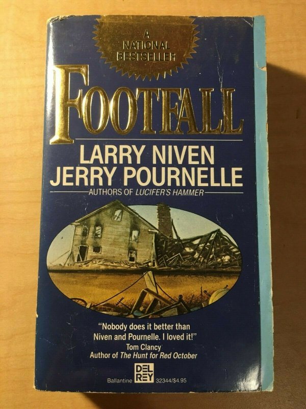 3 Books Football The Ringworld Engineers Covergent Series Larry Niven Novel MFT2