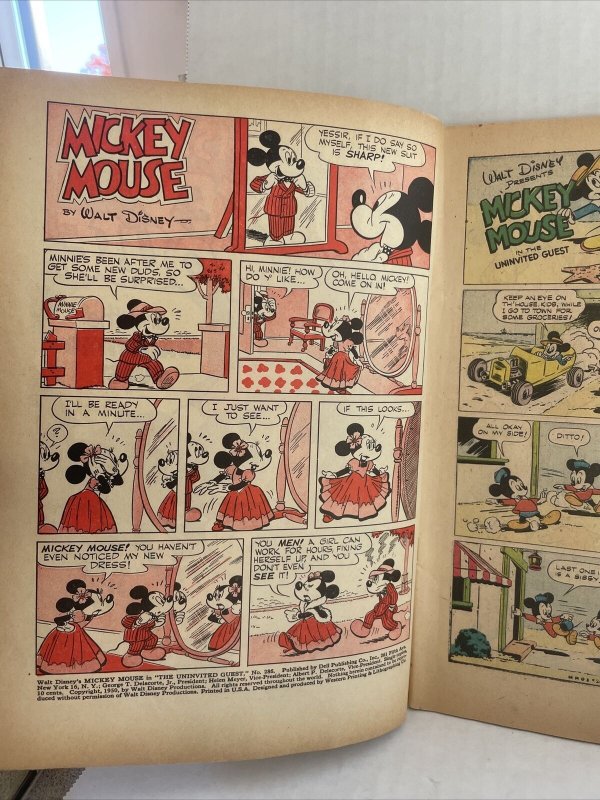 Four Color #286 Walt Disney’s Mickey Mouse And The Uninvited Guest ￼