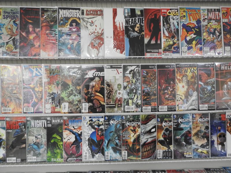 Huge Lot 140+ Comics W/ Silver Surfer, Fantastic Four, +More! Avg VF+ Condition!