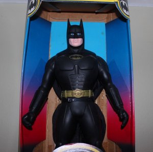 Batman Returns  15  Figure  Kenner Toys 1991