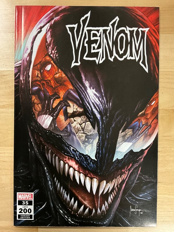 Venom #35 Suayan Cover A (2021)