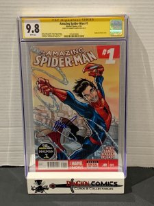 Amazing Spider-Man Vol 3 # 1 Cover A CGC 9.8 2014 SS Humberto Ramos