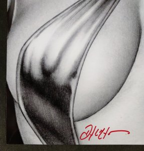 Vampirella 13 x 19 Black & White Art Print signed by Don Monroe