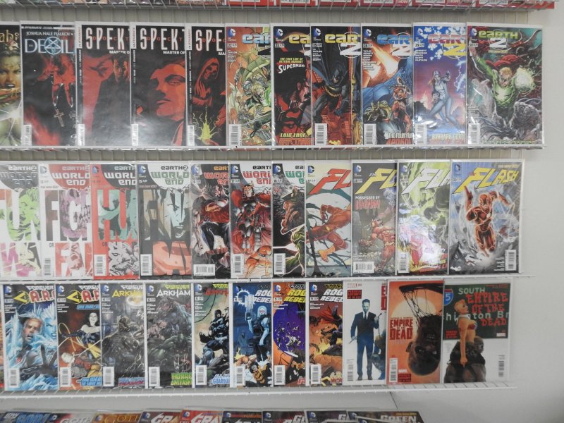 Huge Lot 170+ Comics W/ Flash, Daredevil, Batwing, +More! Avg VF+ Cond! see desc