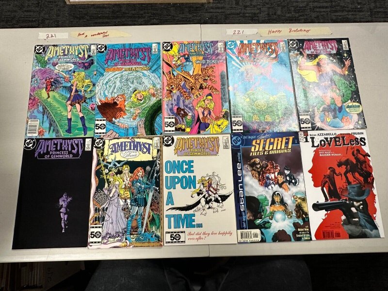 Lot of 10 Comic Lot (see pictures) 221-2