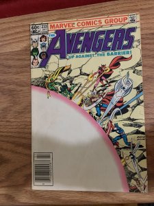Avengers #233 Direct (Marvel Comics 1983) Starfox, She-Hulk, Thor 