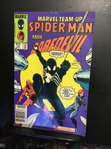 Marvel Team-Up #141 (1984) Black costumes Spidey key! Mid high grade! FN/VF Wow!