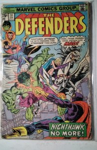 The Defenders #31 (1976) Marvel Comic Book J757