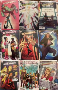 Lot of 9 Comics (See Description) Runaways