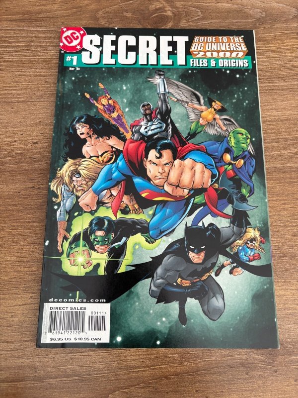 Guide To The DC Universe 2000 Secret Files & Origins # 1 NM Comic Book 5 J458