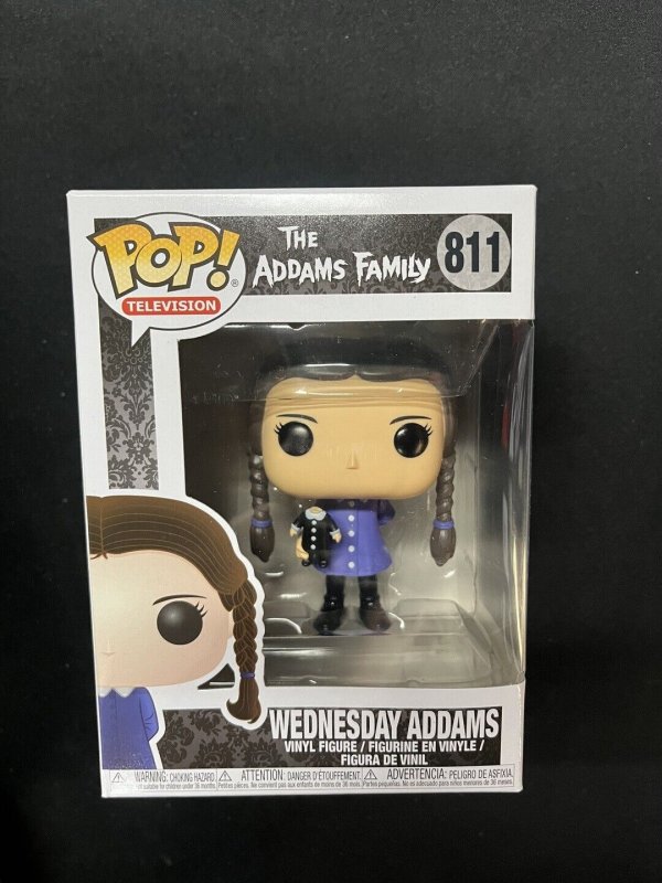 Funko Pop! Television The Addams Family Wednesday Addams Figure #811 - US