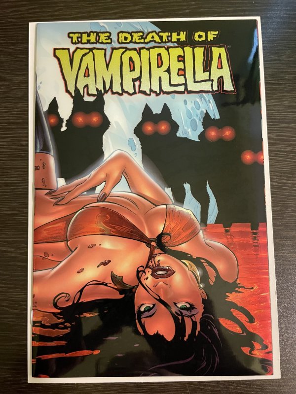 VAMPIRELLA #1 EXCLUSIVE CHOME COLOR COLLECTIBLE TRADES COVER LTD 10,000 NM+