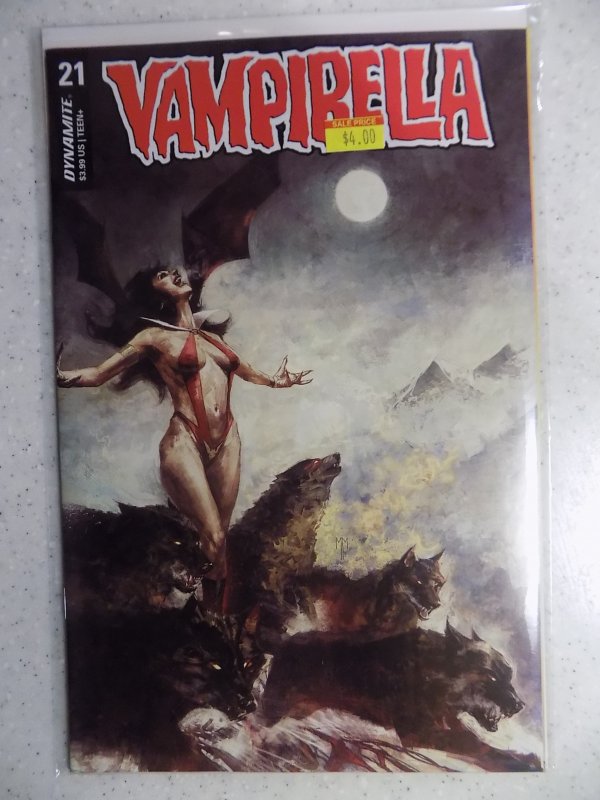 Vampirella #21 CVR B