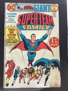 Super-Team Family #1 (1975)