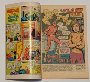 The Flash #236 (Sept 1975, DC) VF 8.0 Mike Grell cvr Golden Age Flash & Dr Fate