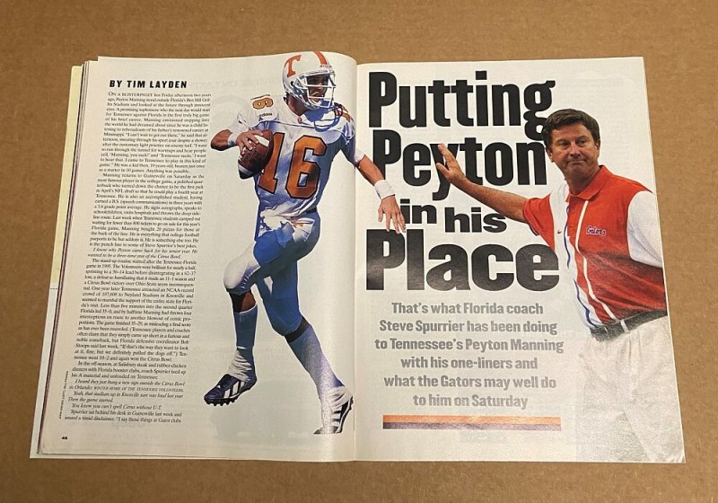 Sports Illustrated ( 8.5 VFN+)  Peyton Manning /  September 1997